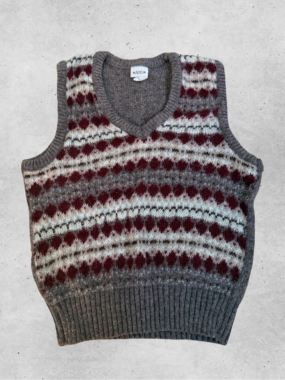 Aris Knit Sweater Vest with Burgundy Pattern